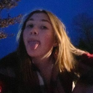 Meet your Posher, Ainsley